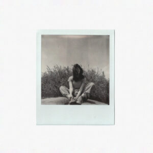 Gracie Abrams<br><span class="loop-subtitle">Stay</span>