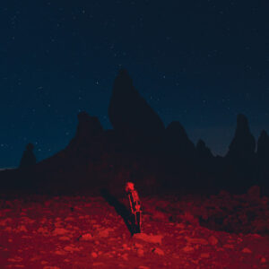 Phoebe Bridgers<br><span class="loop-subtitle">I Know the End</span>