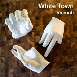 White Town<br><span class="loop-subtitle">Deemab</span>