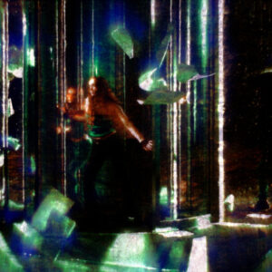 Holly Humberstone<br><span class="loop-subtitle">Antichrist</span>