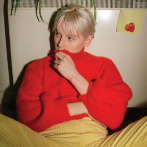 Fenne Lily<br><span class="loop-subtitle">Alapathy</span>